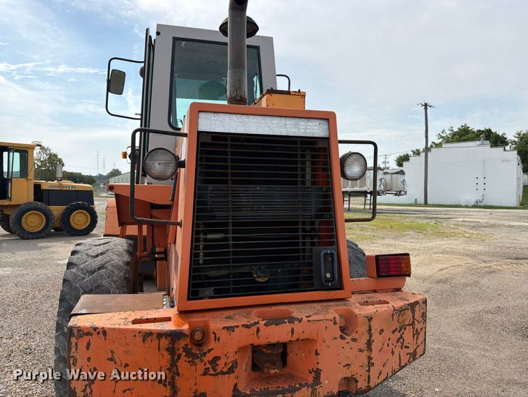 image for item FK3330 1996 Fiat-Allis FR100 wheel loader