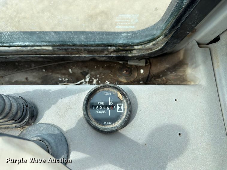 image for item FK3330 1996 Fiat-Allis FR100 wheel loader