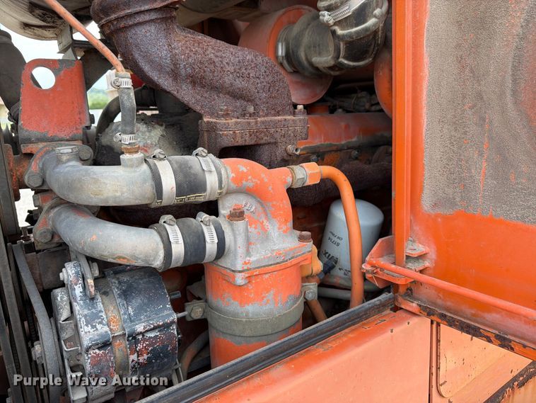 image for item FK3330 1996 Fiat-Allis FR100 wheel loader
