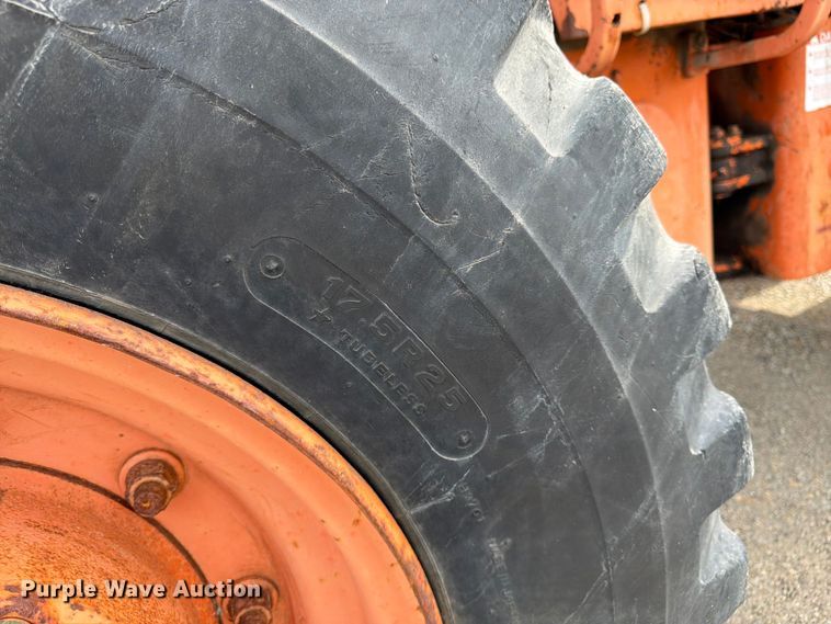 image for item FK3330 1996 Fiat-Allis FR100 wheel loader