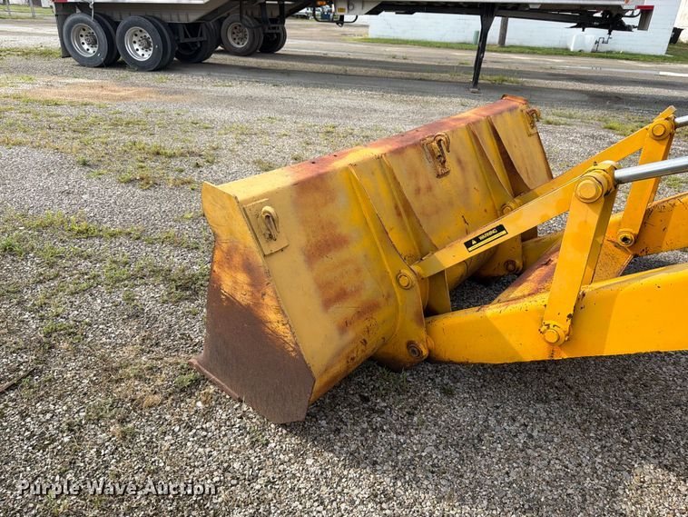 image for item FK3332 JCB 1400B backhoe