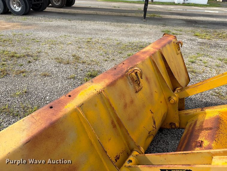 image for item FK3332 JCB 1400B backhoe