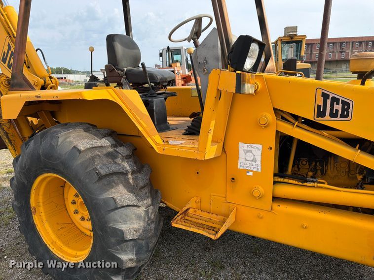image for item FK3332 JCB 1400B backhoe
