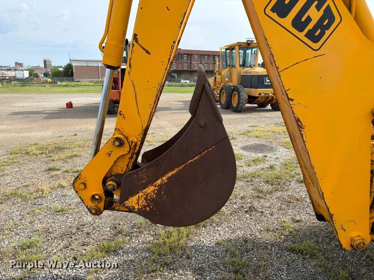 image for item FK3332 JCB 1400B backhoe