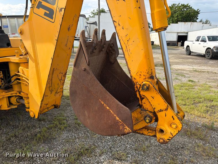 image for item FK3332 JCB 1400B backhoe