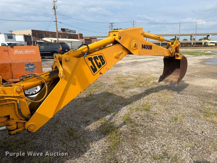 image for item FK3332 JCB 1400B backhoe