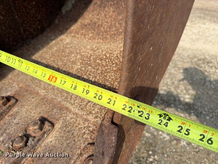 image for item FK3332 JCB 1400B backhoe