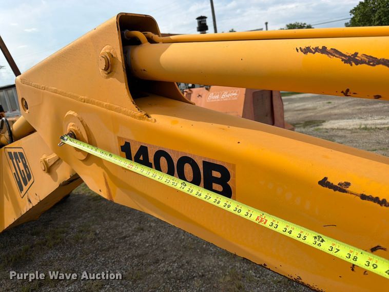 image for item FK3332 JCB 1400B backhoe