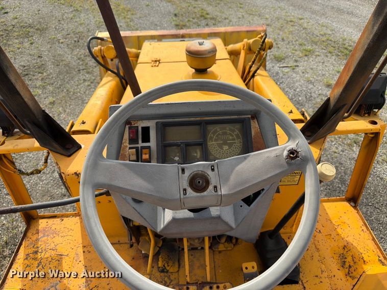 image for item FK3332 JCB 1400B backhoe