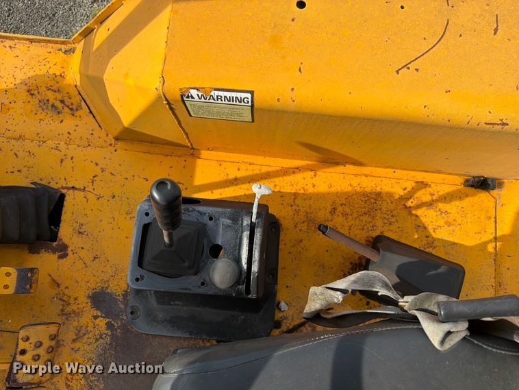 image for item FK3332 JCB 1400B backhoe