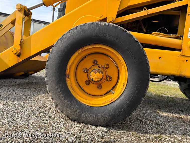 image for item FK3332 JCB 1400B backhoe