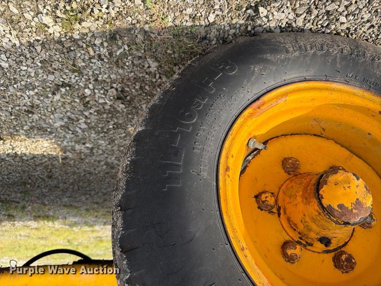image for item FK3332 JCB 1400B backhoe