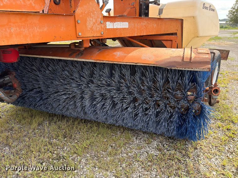 image for item FK3333 1997 Broce RC300 broom