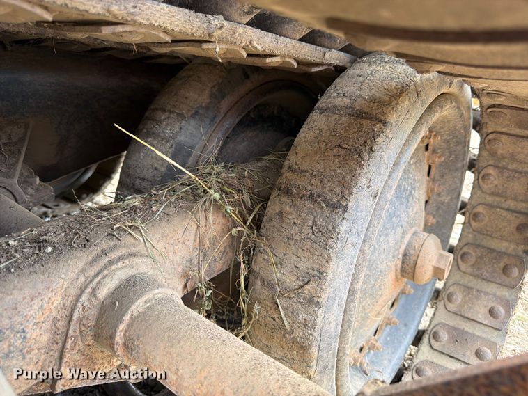 image for item FK3336 Gyro-Trac GT-18 XP mulcher