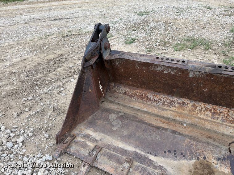 image for item FK3337 Bobcat 4-in-1 skid steer bucket