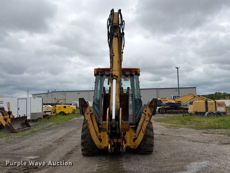 image for item FK3548 2002 John Deere 410G backhoe