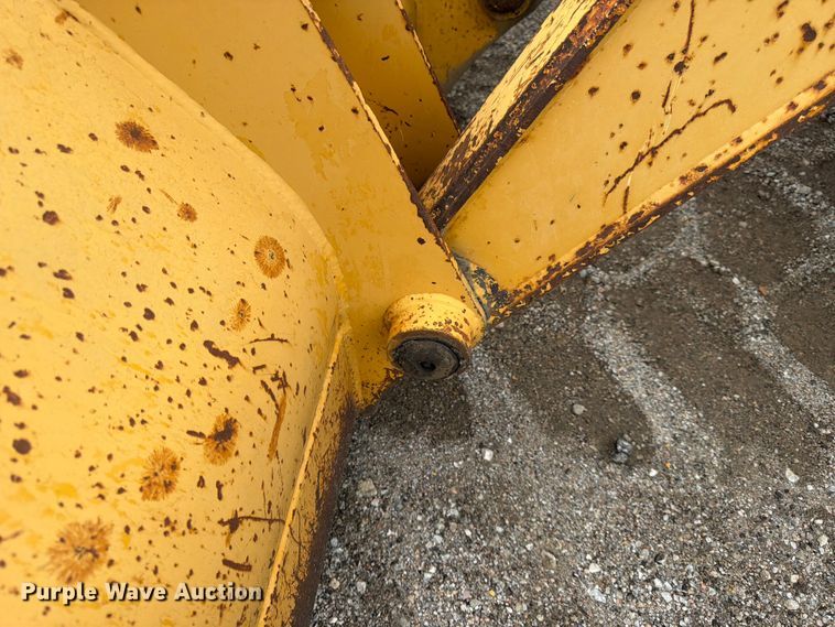image for item FK3548 2002 John Deere 410G backhoe