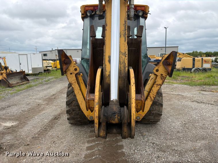 image for item FK3548 2002 John Deere 410G backhoe