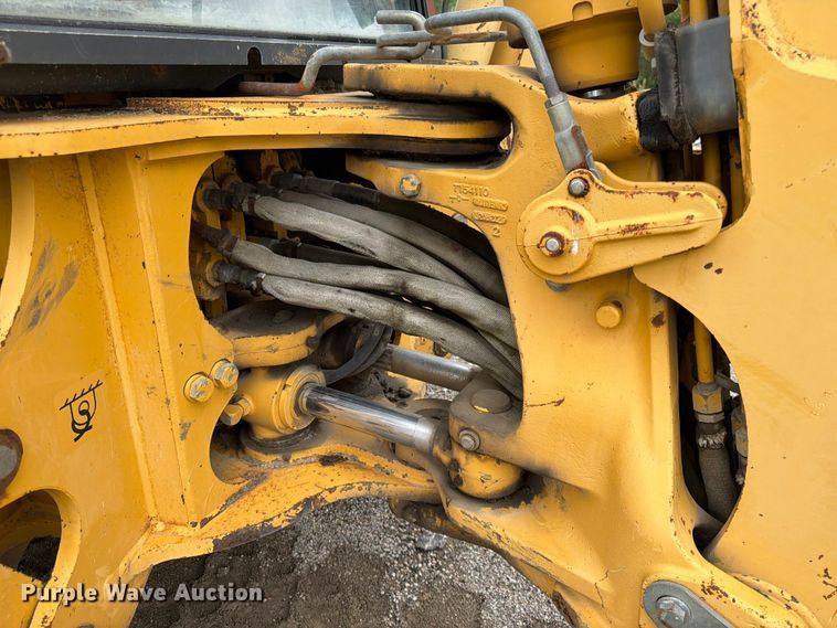 image for item FK3548 2002 John Deere 410G backhoe