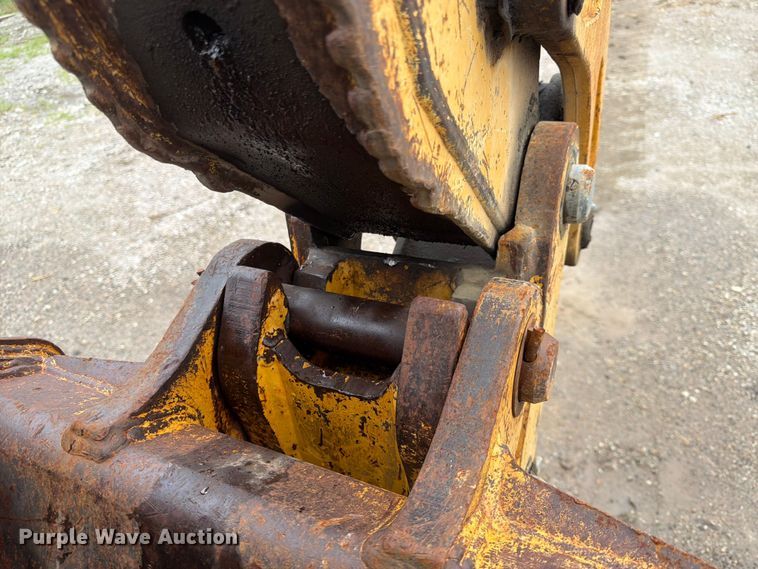 image for item FK3548 2002 John Deere 410G backhoe
