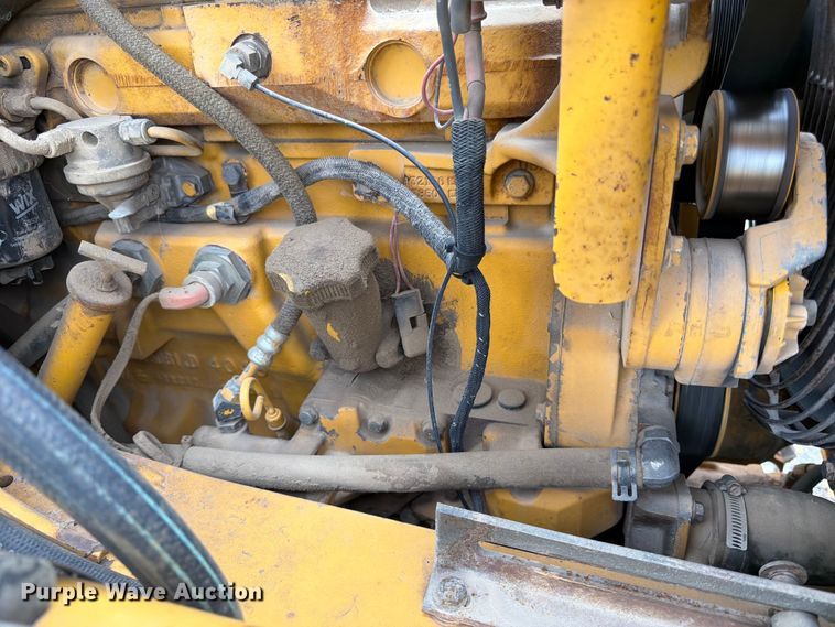 image for item FK3548 2002 John Deere 410G backhoe