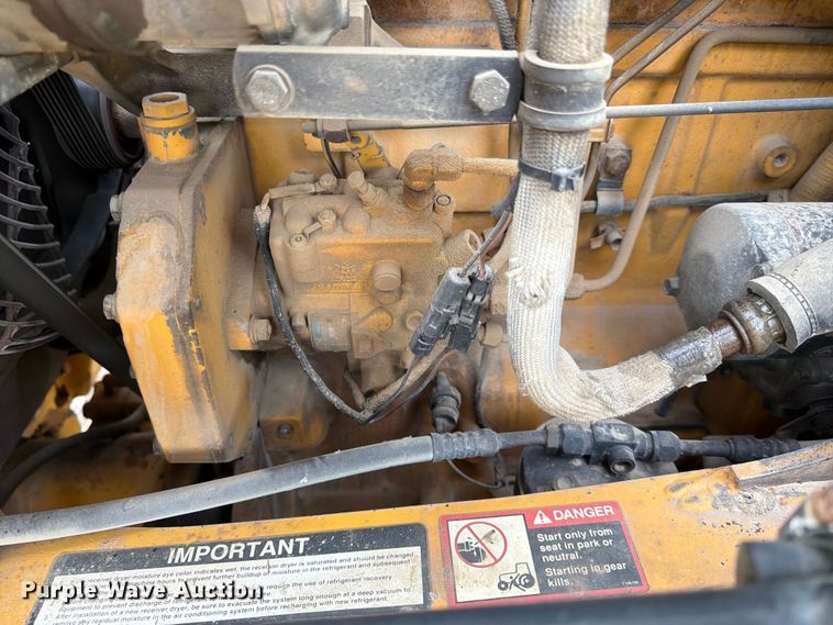 image for item FK3548 2002 John Deere 410G backhoe