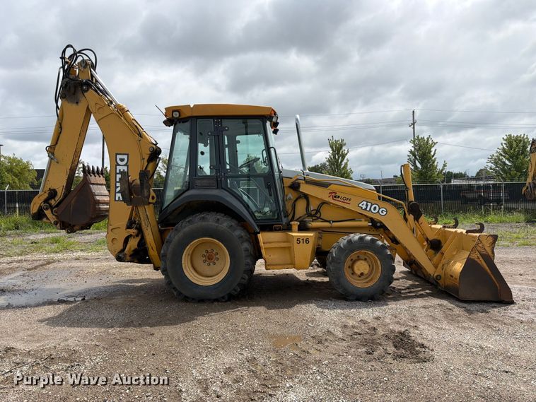 image for item FK3549 2002 John Deere 410G backhoe