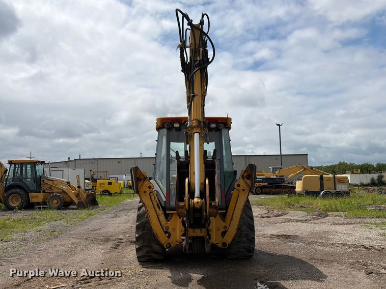 image for item FK3549 2002 John Deere 410G backhoe