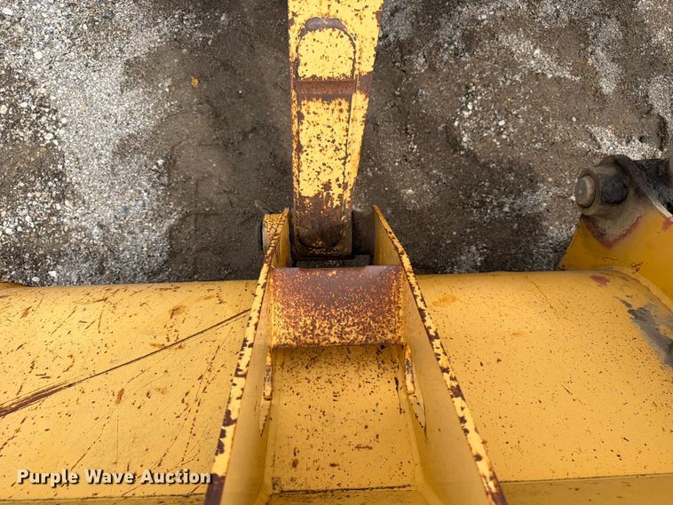 image for item FK3549 2002 John Deere 410G backhoe