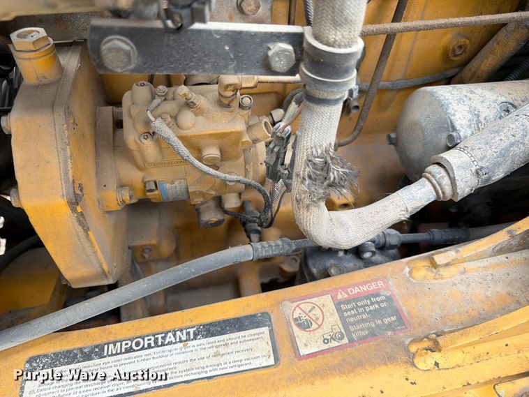 image for item FK3549 2002 John Deere 410G backhoe
