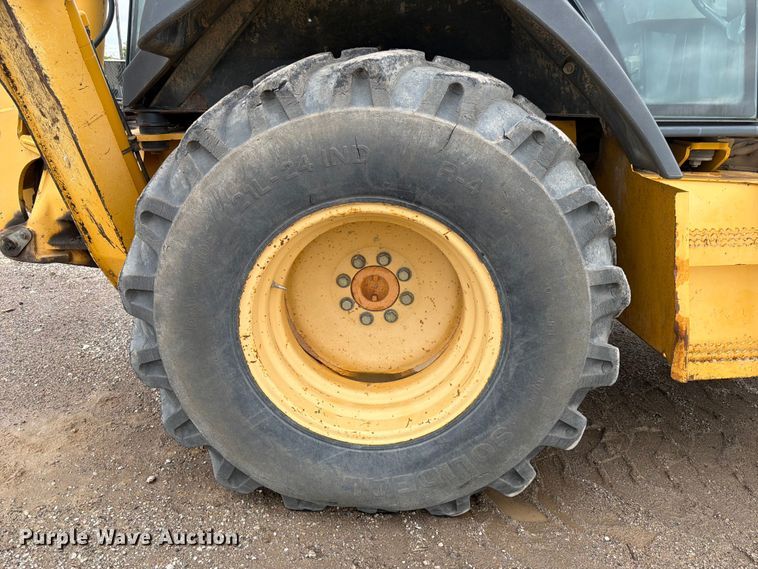image for item FK3549 2002 John Deere 410G backhoe