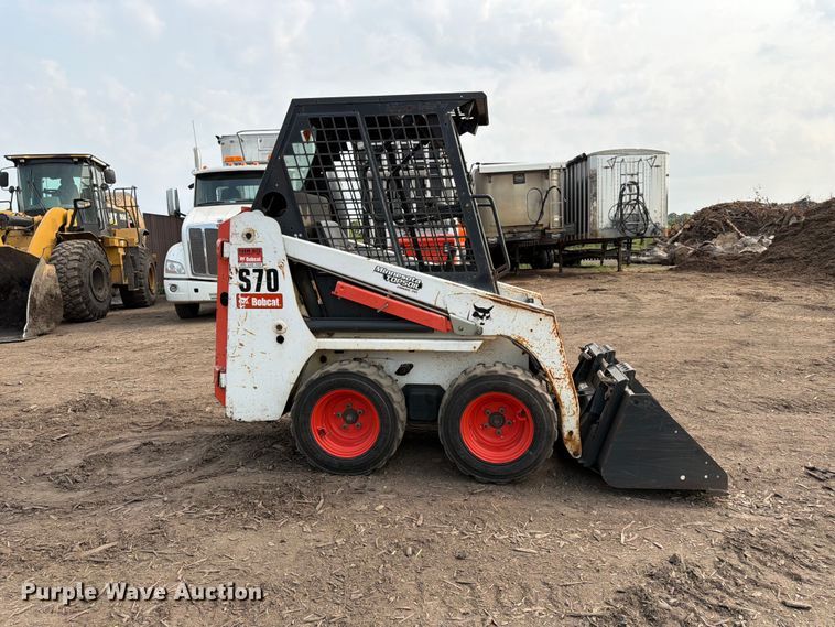 image for item FK3572 2014 Bobcat S70 skid steer loader