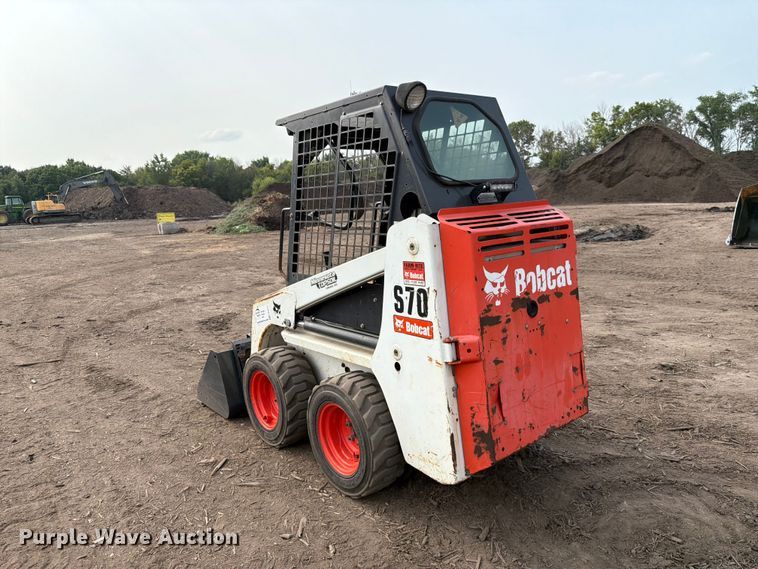 image for item FK3572 2014 Bobcat S70 skid steer loader