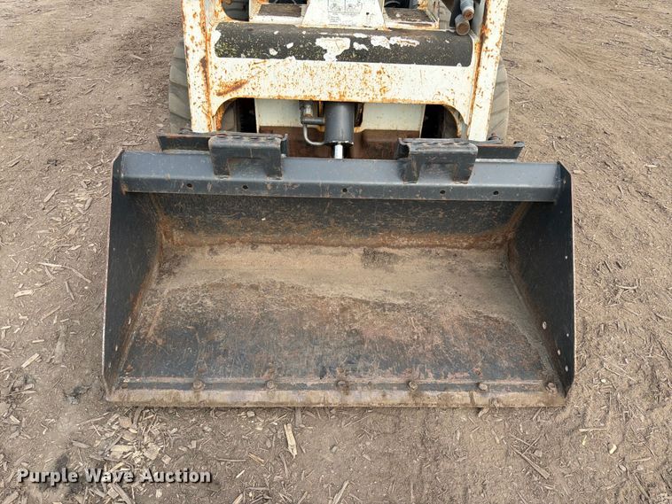 image for item FK3572 2014 Bobcat S70 skid steer loader