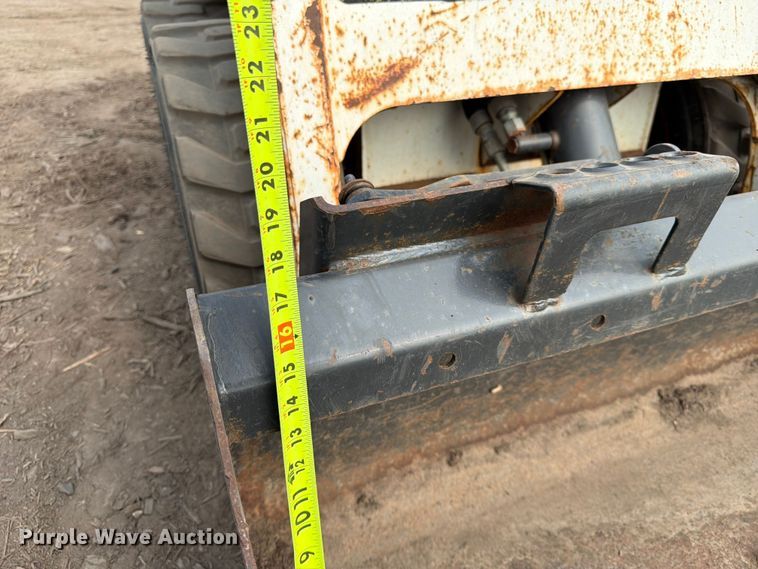 image for item FK3572 2014 Bobcat S70 skid steer loader
