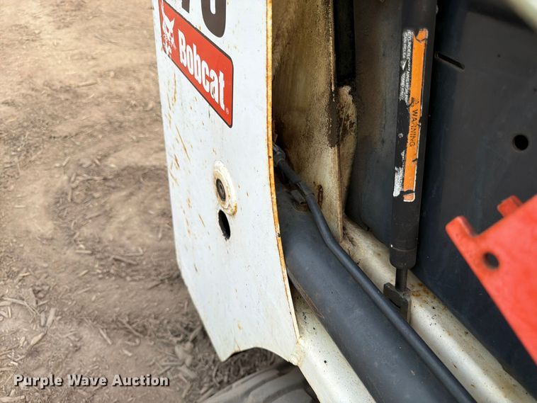 image for item FK3572 2014 Bobcat S70 skid steer loader