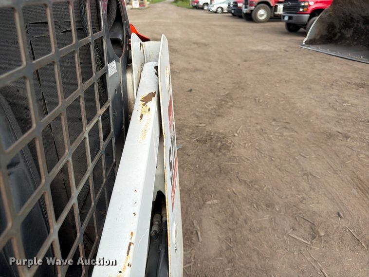 image for item FK3572 2014 Bobcat S70 skid steer loader