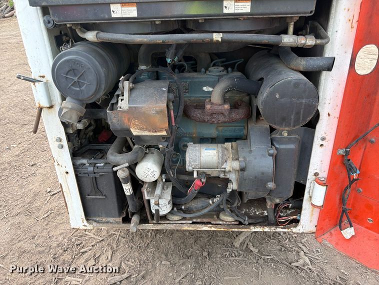 image for item FK3572 2014 Bobcat S70 skid steer loader