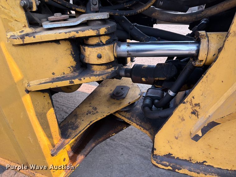 image for item FK3573 2005 Caterpillar 938G wheel loader
