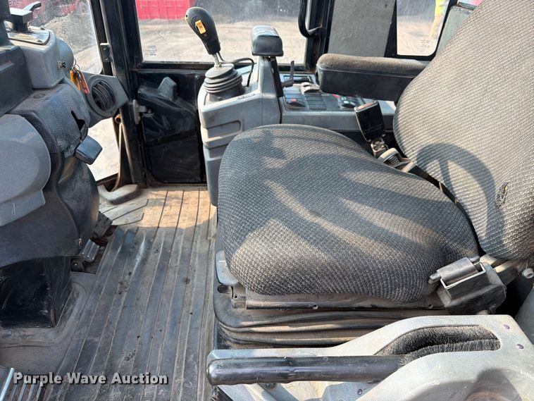 image for item FK3573 2005 Caterpillar 938G wheel loader