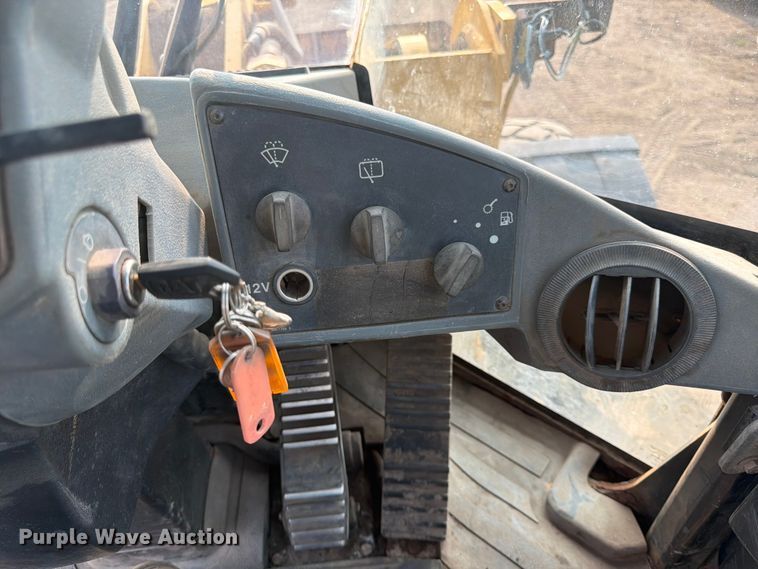 image for item FK3573 2005 Caterpillar 938G wheel loader