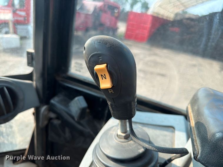 image for item FK3573 2005 Caterpillar 938G wheel loader