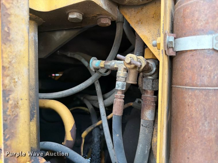 image for item FK3573 2005 Caterpillar 938G wheel loader