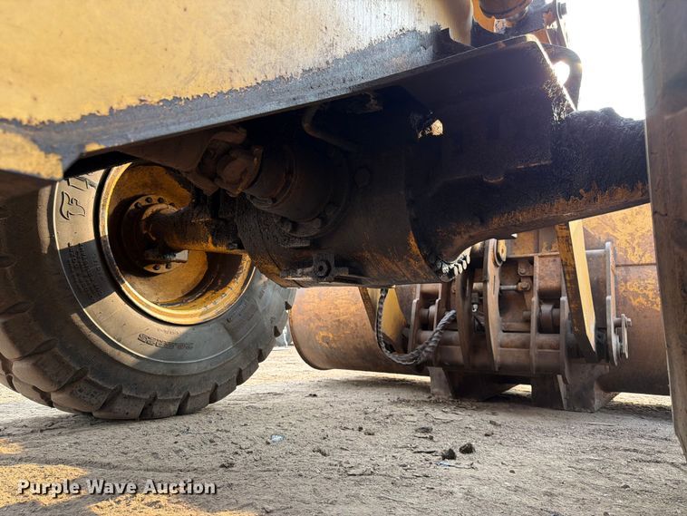 image for item FK3573 2005 Caterpillar 938G wheel loader
