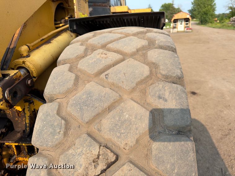image for item FK3573 2005 Caterpillar 938G wheel loader