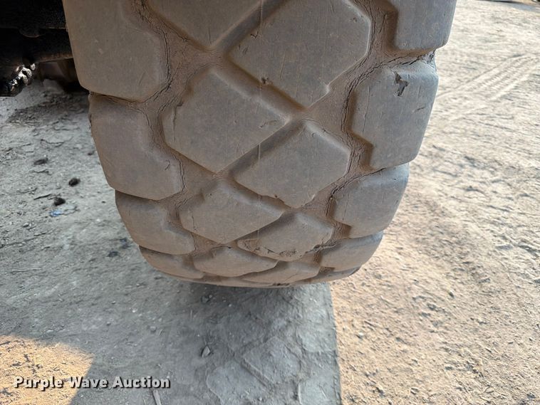 image for item FK3573 2005 Caterpillar 938G wheel loader