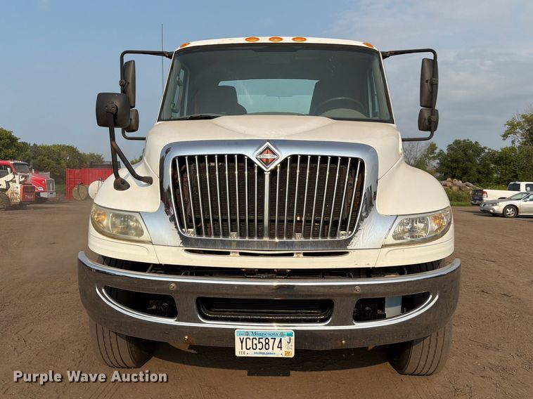 image for item FK3574 2013 International MA035 semi truck