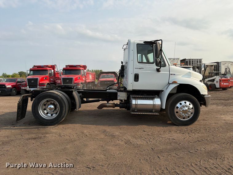 image for item FK3574 2013 International MA035 semi truck