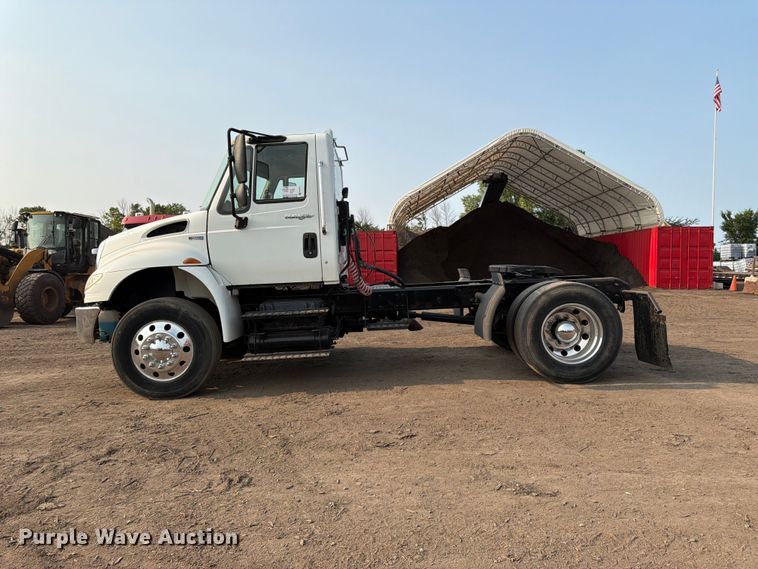 image for item FK3574 2013 International MA035 semi truck