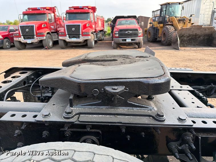 image for item FK3574 2013 International MA035 semi truck
